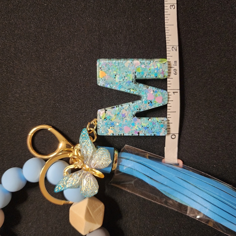 Initial M keychain - Picture 3 of 4